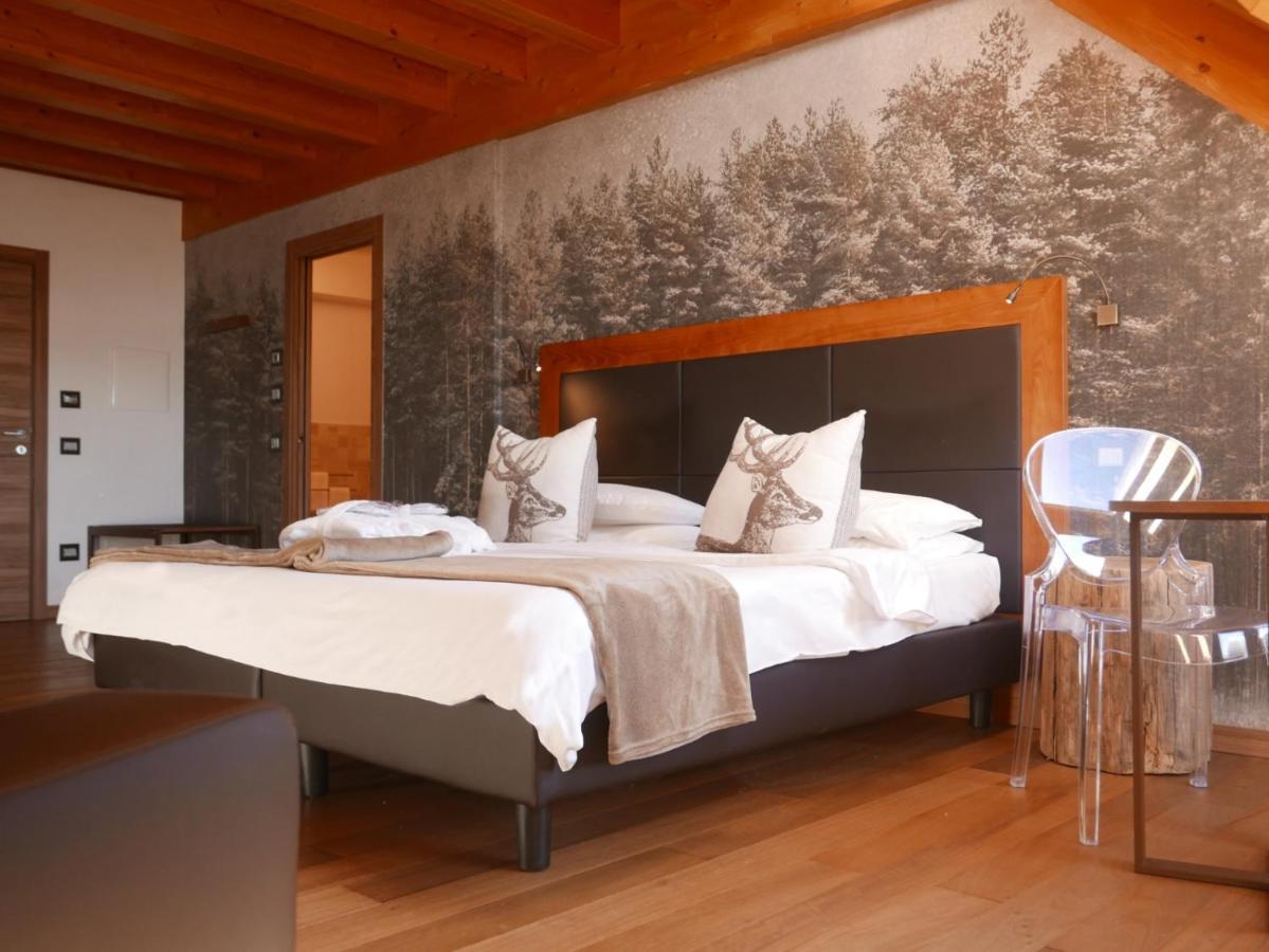 Hotel Paradiso أسياجو المظهر الخارجي الصورة
