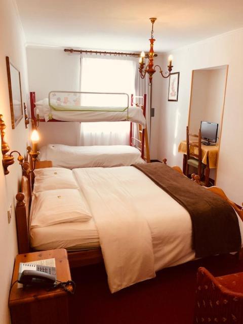 Hotel Paradiso أسياجو المظهر الخارجي الصورة