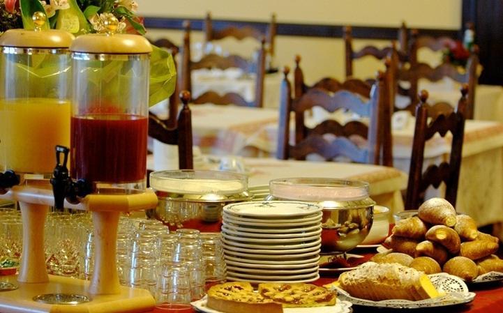 Hotel Paradiso أسياجو المظهر الخارجي الصورة